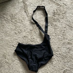 Sway pole shorts with fun strap